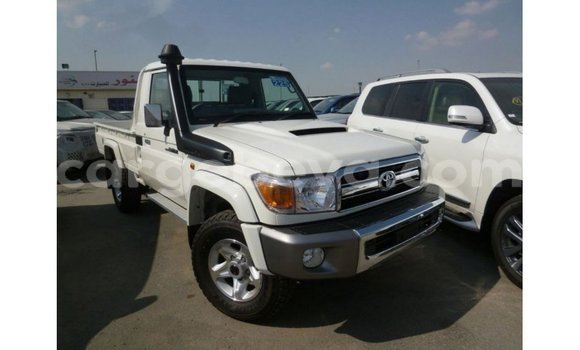 Buy Import Toyota Land Cruiser White Car in Import - Dubai in Ethiopia Buy Import Toyota Land Cruiser White Car in Import - Dubai in Ethiopia