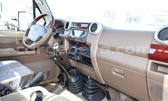 Buy Import Toyota Land Cruiser Beige Car in Import - Dubai in Ethiopia Buy Import Toyota Land Cruiser Beige Car in Import - Dubai in Ethiopia