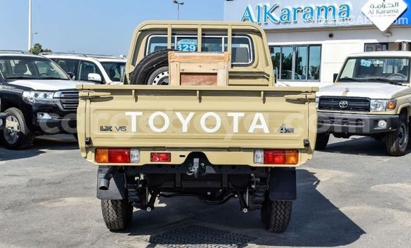 Buy Import Toyota Land Cruiser Beige Car in Import - Dubai in Ethiopia Buy Import Toyota Land Cruiser Beige Car in Import - Dubai in Ethiopia