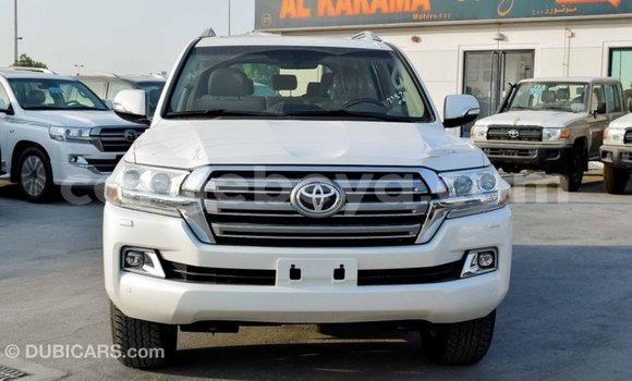 Buy Import Toyota Land Cruiser White Car in Import - Dubai in Ethiopia Buy Import Toyota Land Cruiser White Car in Import - Dubai in Ethiopia