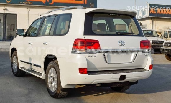 Buy Import Toyota Land Cruiser White Car in Import - Dubai in Ethiopia Buy Import Toyota Land Cruiser White Car in Import - Dubai in Ethiopia