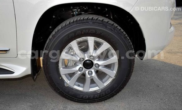 Buy Import Toyota Land Cruiser White Car in Import - Dubai in Ethiopia Buy Import Toyota Land Cruiser White Car in Import - Dubai in Ethiopia