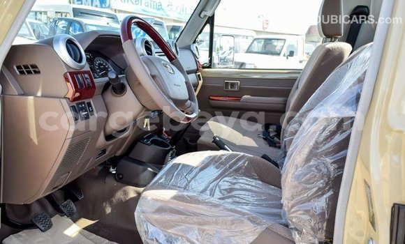 Buy Import Toyota Land Cruiser Beige Car in Import - Dubai in Ethiopia Buy Import Toyota Land Cruiser Beige Car in Import - Dubai in Ethiopia