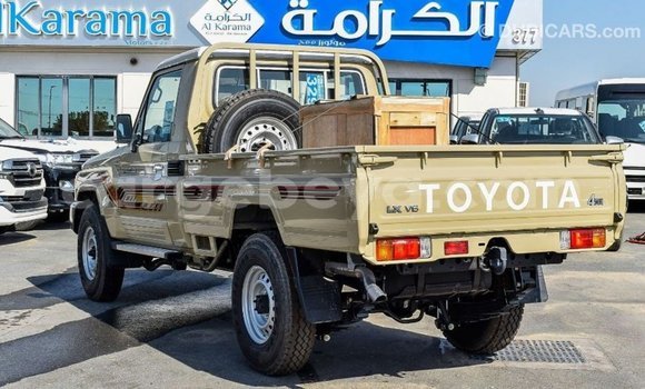 Buy Import Toyota Land Cruiser Beige Car in Import - Dubai in Ethiopia Buy Import Toyota Land Cruiser Beige Car in Import - Dubai in Ethiopia