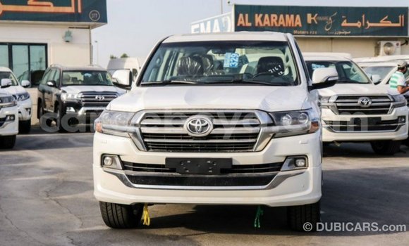 Buy Import Toyota Land Cruiser White Car in Import - Dubai in Ethiopia Buy Import Toyota Land Cruiser White Car in Import - Dubai in Ethiopia