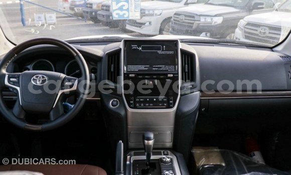 Buy Import Toyota Land Cruiser White Car in Import - Dubai in Ethiopia Buy Import Toyota Land Cruiser White Car in Import - Dubai in Ethiopia