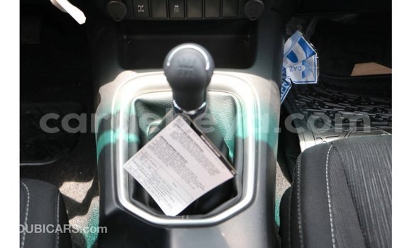 Acheter Import Voiture Toyota Hilux Blanc à Import - Dubai, Ethiopie Acheter Import Voiture Toyota Hilux Blanc à Import - Dubai, Ethiopie