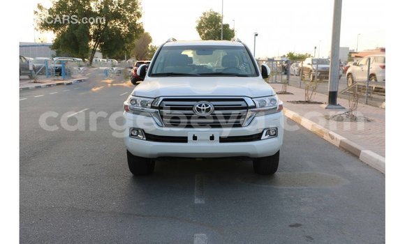 Buy Import Toyota Land Cruiser White Car in Import - Dubai in Ethiopia Buy Import Toyota Land Cruiser White Car in Import - Dubai in Ethiopia
