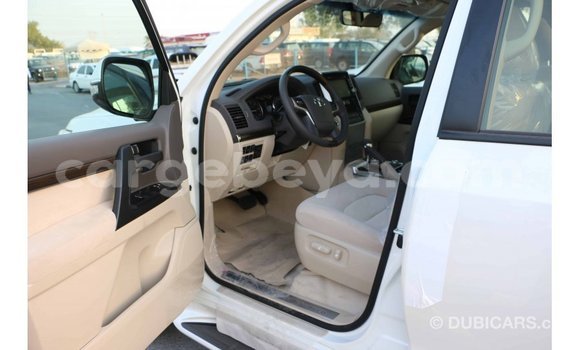 Buy Import Toyota Land Cruiser White Car in Import - Dubai in Ethiopia Buy Import Toyota Land Cruiser White Car in Import - Dubai in Ethiopia