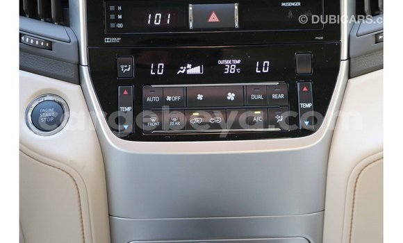Buy Import Toyota Land Cruiser White Car in Import - Dubai in Ethiopia Buy Import Toyota Land Cruiser White Car in Import - Dubai in Ethiopia