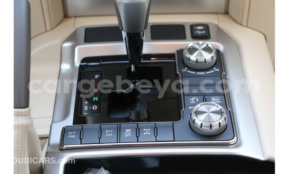 Buy Import Toyota Land Cruiser White Car in Import - Dubai in Ethiopia Buy Import Toyota Land Cruiser White Car in Import - Dubai in Ethiopia