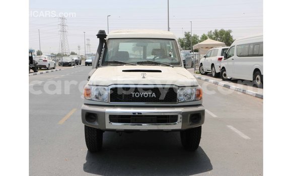 Buy Import Toyota Land Cruiser White Car in Import - Dubai in Ethiopia Buy Import Toyota Land Cruiser White Car in Import - Dubai in Ethiopia