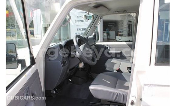 Buy Import Toyota Land Cruiser White Car in Import - Dubai in Ethiopia Buy Import Toyota Land Cruiser White Car in Import - Dubai in Ethiopia