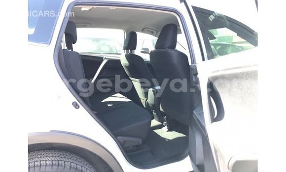 Buy Import Toyota HiAce White Truck in Import - Dubai in Ethiopia Buy Import Toyota HiAce White Truck in Import - Dubai in Ethiopia