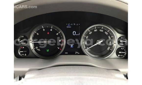 Acheter Import Voiture Toyota Land Cruiser Noir à Import - Dubai, Ethiopie Acheter Import Voiture Toyota Land Cruiser Noir à Import - Dubai, Ethiopie