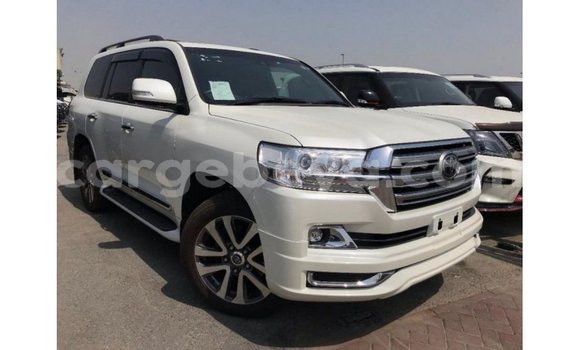 Buy Import Toyota Land Cruiser White Car in Import - Dubai in Ethiopia Buy Import Toyota Land Cruiser White Car in Import - Dubai in Ethiopia