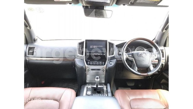 Big with watermark toyota land cruiser ethiopia import dubai 6874