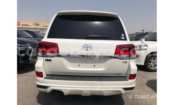 Buy Import Toyota Land Cruiser White Car in Import - Dubai in Ethiopia Buy Import Toyota Land Cruiser White Car in Import - Dubai in Ethiopia