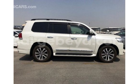 Buy Import Toyota Land Cruiser White Car in Import - Dubai in Ethiopia Buy Import Toyota Land Cruiser White Car in Import - Dubai in Ethiopia