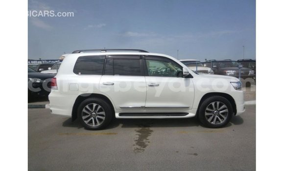 Buy Import Toyota Land Cruiser White Car in Import - Dubai in Ethiopia Buy Import Toyota Land Cruiser White Car in Import - Dubai in Ethiopia