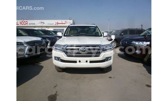 Buy Import Toyota Land Cruiser White Car in Import - Dubai in Ethiopia Buy Import Toyota Land Cruiser White Car in Import - Dubai in Ethiopia