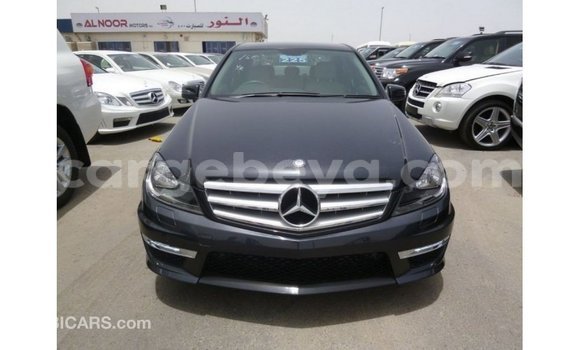 Buy Import Mercedes-Benz 190 Black Car in Import - Dubai in Ethiopia Buy Import Mercedes-Benz 190 Black Car in Import - Dubai in Ethiopia