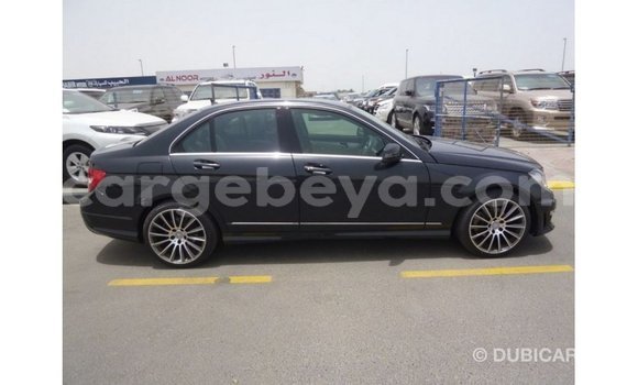 Buy Import Mercedes-Benz 190 Black Car in Import - Dubai in Ethiopia Buy Import Mercedes-Benz 190 Black Car in Import - Dubai in Ethiopia