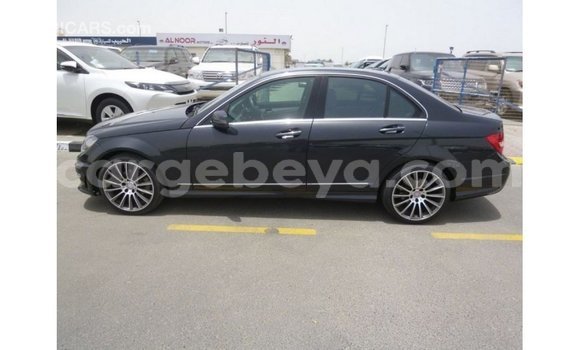 Buy Import Mercedes-Benz 190 Black Car in Import - Dubai in Ethiopia Buy Import Mercedes-Benz 190 Black Car in Import - Dubai in Ethiopia