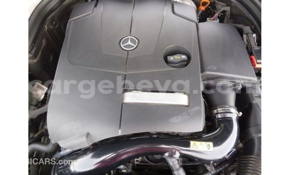 Buy Import Mercedes-Benz 190 Black Car in Import - Dubai in Ethiopia Buy Import Mercedes-Benz 190 Black Car in Import - Dubai in Ethiopia