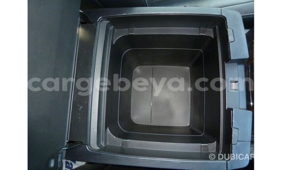 ይግዙ Imported Toyota Land Cruiser ነጭ መኪና በ Import - Dubai በ ኢትዮጵያ ይግዙ Imported Toyota Land Cruiser ነጭ መኪና በ Import - Dubai በ ኢትዮጵያ