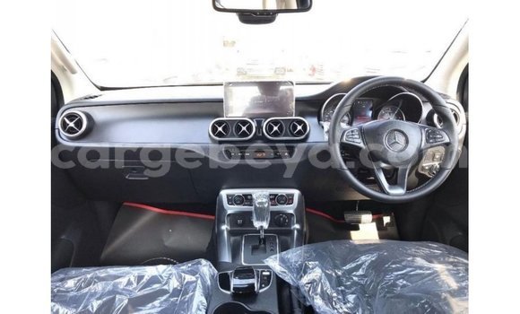 ይግዙ Imported Mercedes-Benz 250 ጥቁር መኪና በ Import - Dubai በ ኢትዮጵያ ይግዙ Imported Mercedes-Benz 250 ጥቁር መኪና በ Import - Dubai በ ኢትዮጵያ