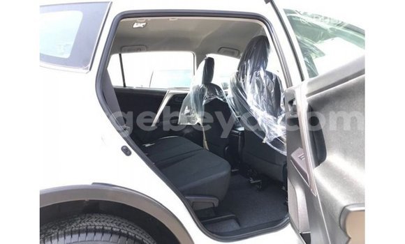 Buy Import Toyota HiAce White Truck in Import - Dubai in Ethiopia Buy Import Toyota HiAce White Truck in Import - Dubai in Ethiopia