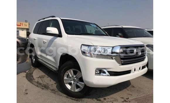 Buy Import Toyota Land Cruiser White Car in Import - Dubai in Ethiopia Buy Import Toyota Land Cruiser White Car in Import - Dubai in Ethiopia
