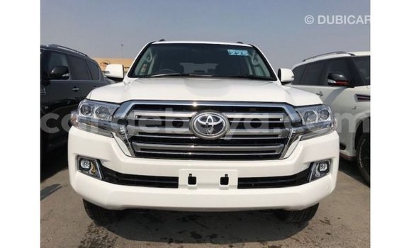 Buy Import Toyota Land Cruiser White Car in Import - Dubai in Ethiopia Buy Import Toyota Land Cruiser White Car in Import - Dubai in Ethiopia