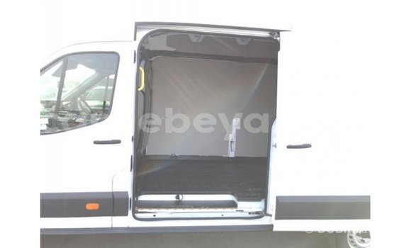 ይግዙ Imported Ford Club Wagon ነጭ መኪና በ Import - Dubai በ ኢትዮጵያ ይግዙ Imported Ford Club Wagon ነጭ መኪና በ Import - Dubai በ ኢትዮጵያ