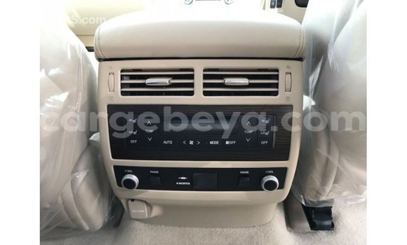 ይግዙ Imported Toyota Land Cruiser ጥቁር መኪና በ Import - Dubai በ ኢትዮጵያ ይግዙ Imported Toyota Land Cruiser ጥቁር መኪና በ Import - Dubai በ ኢትዮጵያ