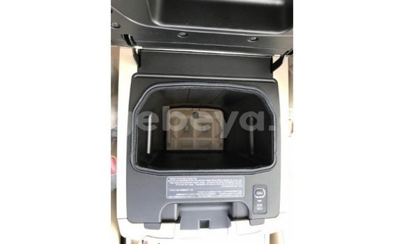 ይግዙ Imported Toyota Land Cruiser ጥቁር መኪና በ Import - Dubai በ ኢትዮጵያ ይግዙ Imported Toyota Land Cruiser ጥቁር መኪና በ Import - Dubai በ ኢትዮጵያ