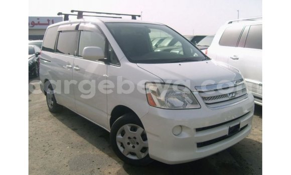Buy Import Toyota Noah White Car in Import - Dubai in Ethiopia Buy Import Toyota Noah White Car in Import - Dubai in Ethiopia