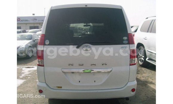 Buy Import Toyota Noah White Car in Import - Dubai in Ethiopia Buy Import Toyota Noah White Car in Import - Dubai in Ethiopia