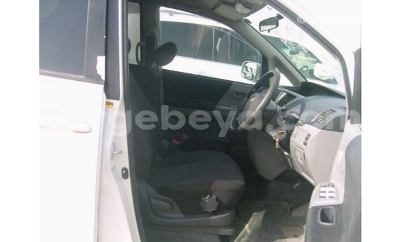 Buy Import Toyota Noah White Car in Import - Dubai in Ethiopia Buy Import Toyota Noah White Car in Import - Dubai in Ethiopia