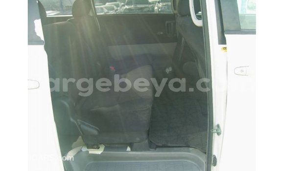 Buy Import Toyota Noah White Car in Import - Dubai in Ethiopia Buy Import Toyota Noah White Car in Import - Dubai in Ethiopia