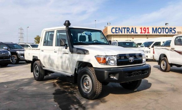 Buy New Toyota Land Cruiser White Car in Mekele in Ethiopia Buy New Toyota Land Cruiser White Car in Mekele in Ethiopia