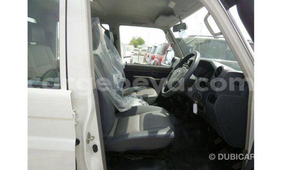 Buy Import Toyota Land Cruiser White Car in Import - Dubai in Ethiopia Buy Import Toyota Land Cruiser White Car in Import - Dubai in Ethiopia