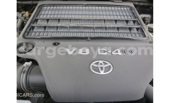 ይግዙ Imported Toyota Land Cruiser ሌላ መኪና በ Import - Dubai በ ኢትዮጵያ ይግዙ Imported Toyota Land Cruiser ሌላ መኪና በ Import - Dubai በ ኢትዮጵያ