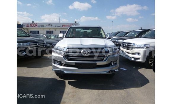 ይግዙ Imported Toyota Land Cruiser ሌላ መኪና በ Import - Dubai በ ኢትዮጵያ ይግዙ Imported Toyota Land Cruiser ሌላ መኪና በ Import - Dubai በ ኢትዮጵያ
