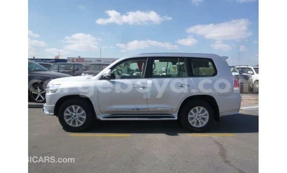 ይግዙ Imported Toyota Land Cruiser ሌላ መኪና በ Import - Dubai በ ኢትዮጵያ ይግዙ Imported Toyota Land Cruiser ሌላ መኪና በ Import - Dubai በ ኢትዮጵያ