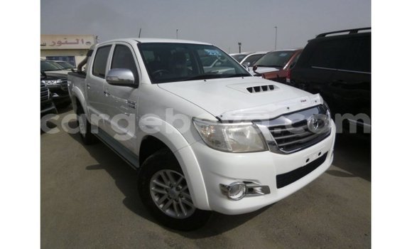 Buy Import Toyota Hilux White Car in Import - Dubai in Ethiopia Buy Import Toyota Hilux White Car in Import - Dubai in Ethiopia