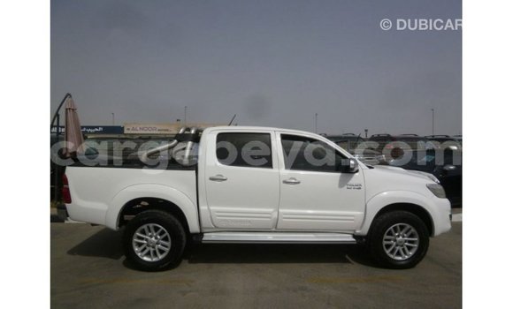 Buy Import Toyota Hilux White Car in Import - Dubai in Ethiopia Buy Import Toyota Hilux White Car in Import - Dubai in Ethiopia