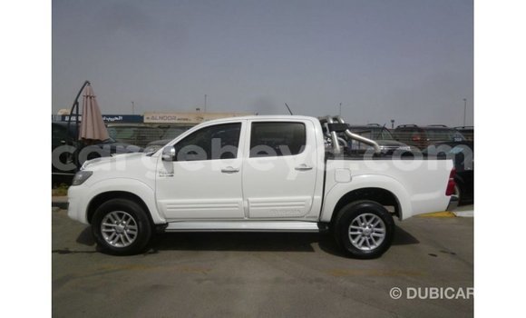 Buy Import Toyota Hilux White Car in Import - Dubai in Ethiopia Buy Import Toyota Hilux White Car in Import - Dubai in Ethiopia