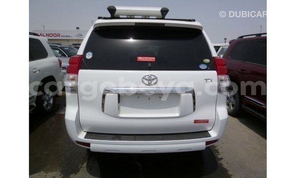 ይግዙ Imported Toyota Prado ነጭ መኪና በ Import - Dubai በ ኢትዮጵያ ይግዙ Imported Toyota Prado ነጭ መኪና በ Import - Dubai በ ኢትዮጵያ